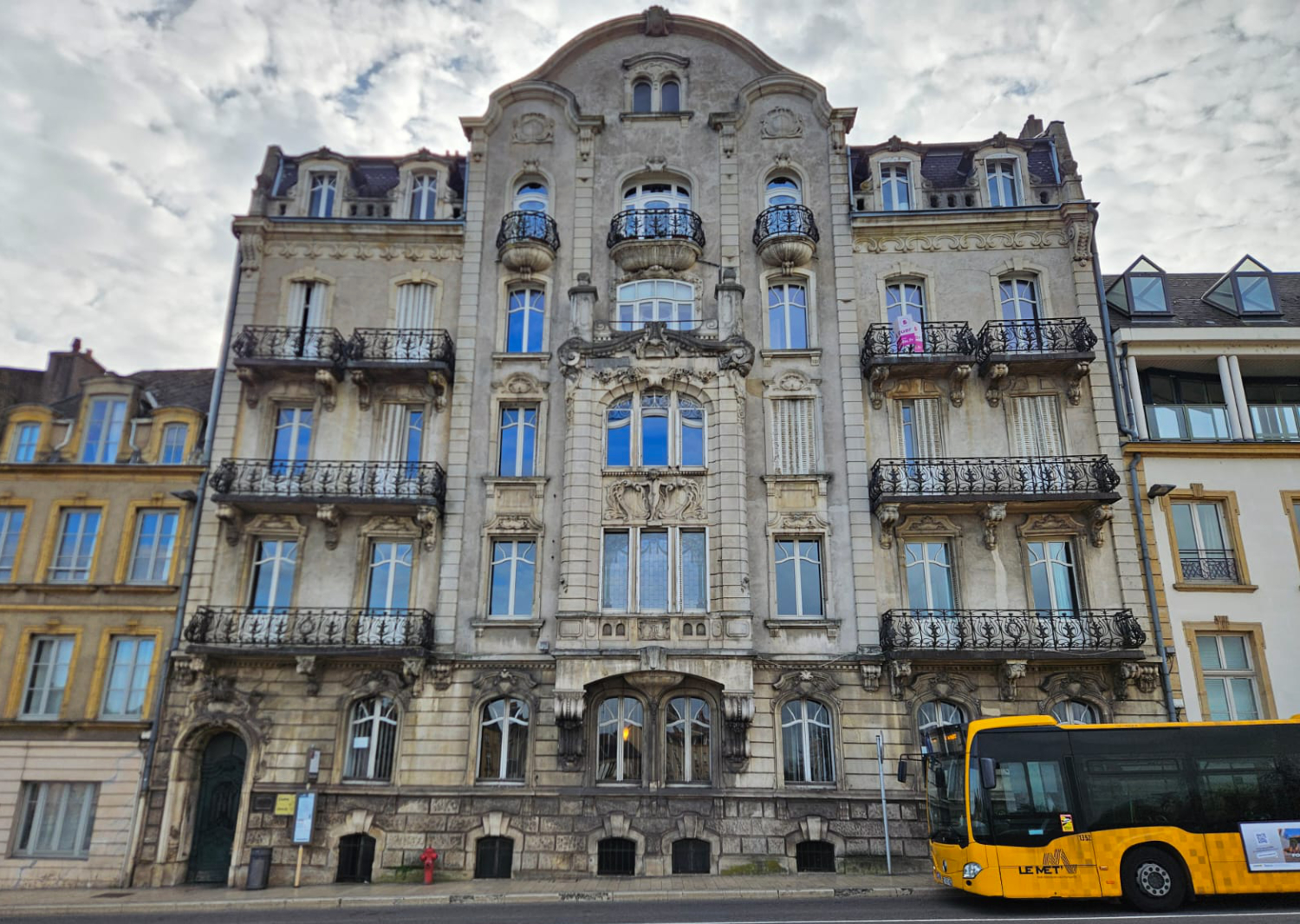 Renforcer un immeuble sans travaux lourds